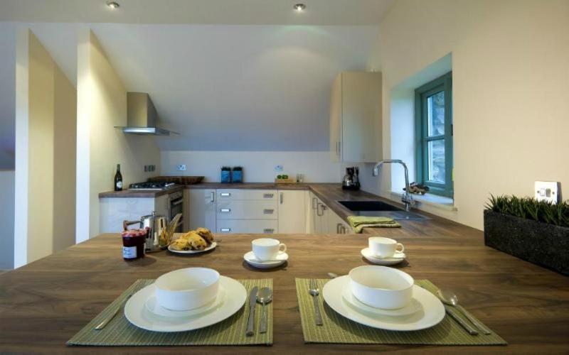 Вилла The Stables 1 - Llyn Peninsula Нефин Экстерьер фото